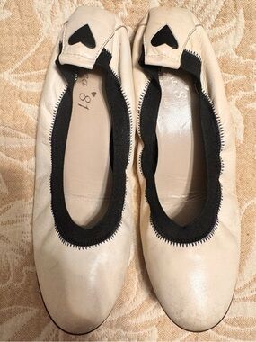 Ferca 81 Made in Italy Leather Ballet Flats White Black Heart Size 38